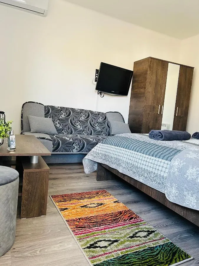 Eros Apartman Hajdúszoboszló 0*,