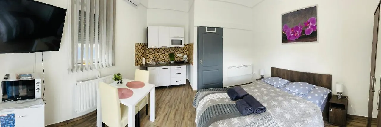 Eros Apartman Hajdúszoboszló 0*,  Ungheria