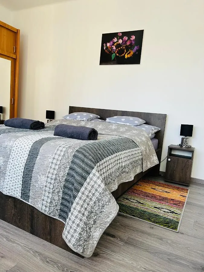 Eros Apartman Hajdúszoboszló Appartamento