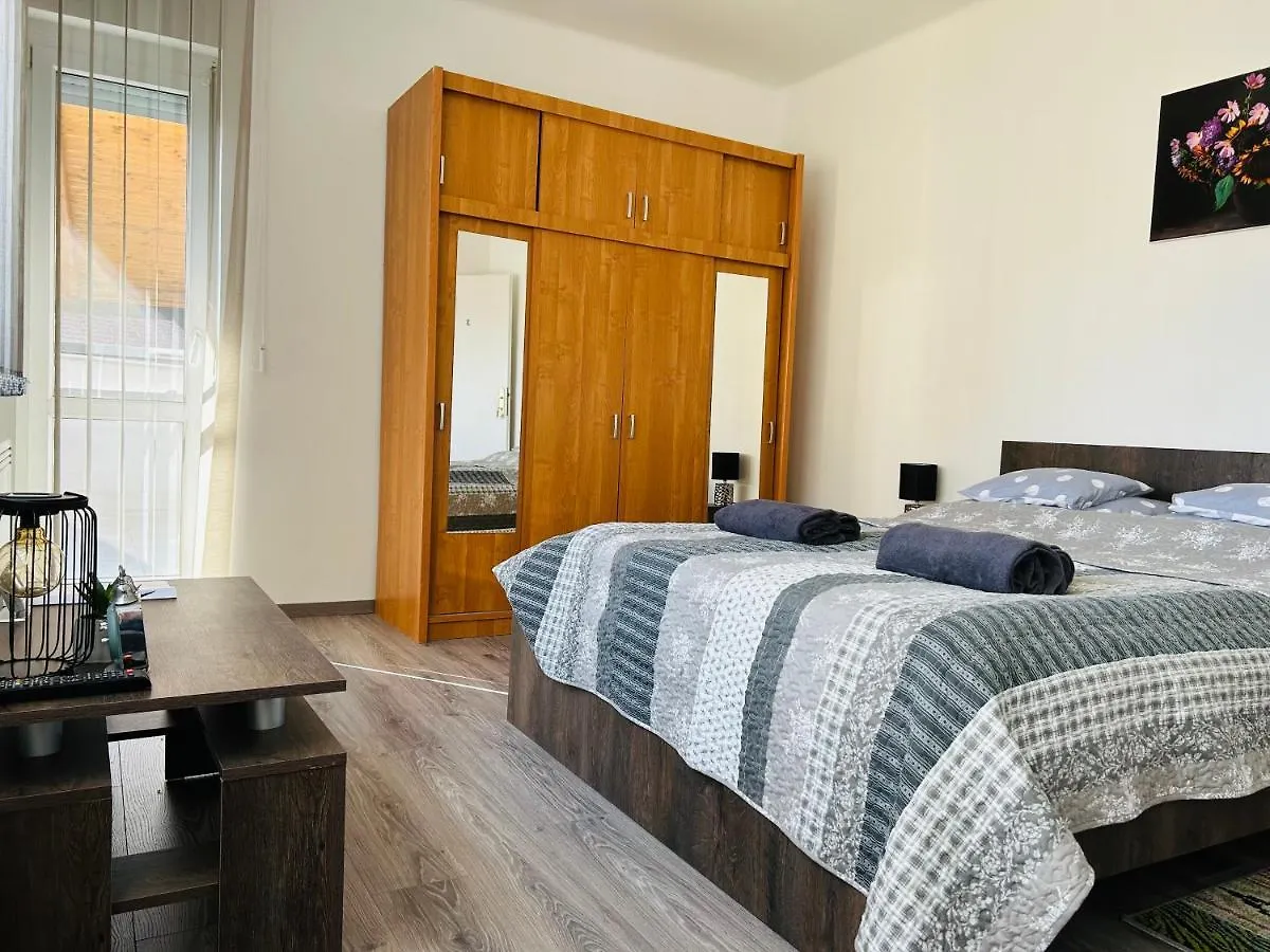Eros Apartman Hajdúszoboszló Ungheria