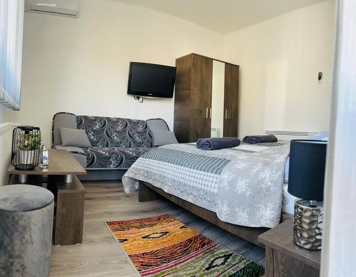 Apartment Eros Apartman Hajduszoboszlo Hungary