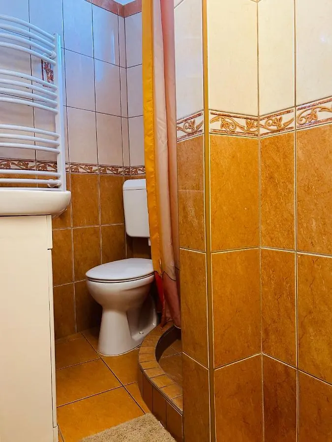 Eros Apartman Hajduszoboszlo 0*,